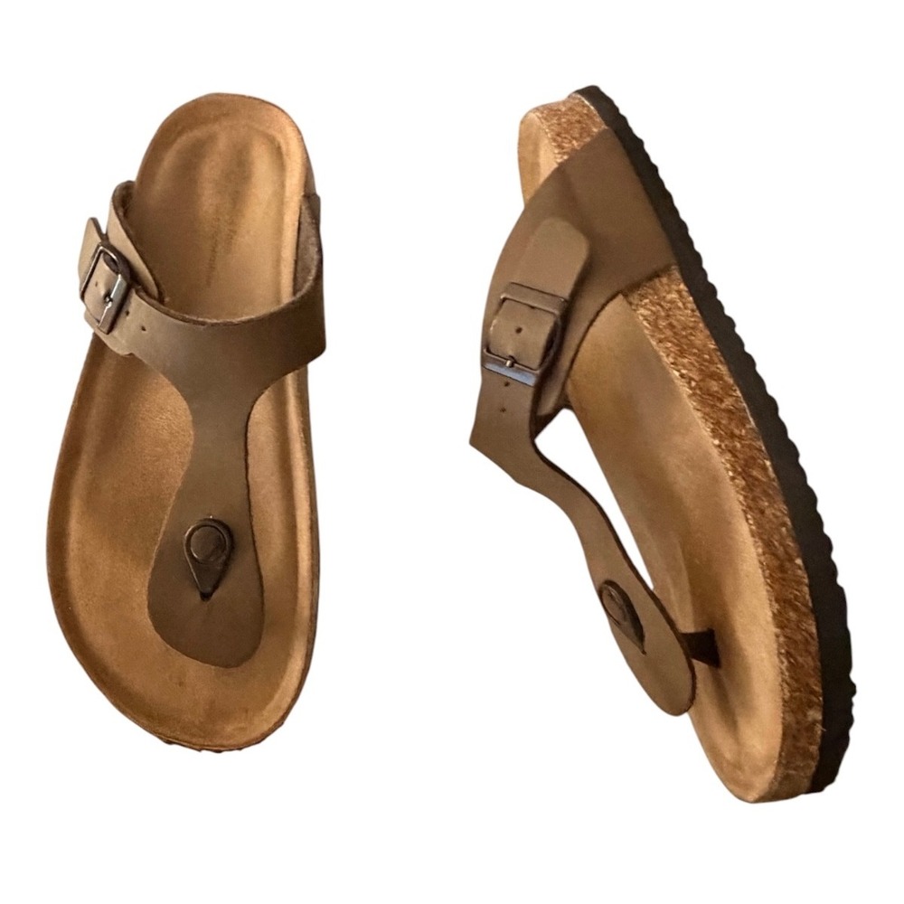 Universal Thread Giana Brown T-Strap Footbed Sandals Women Size 9